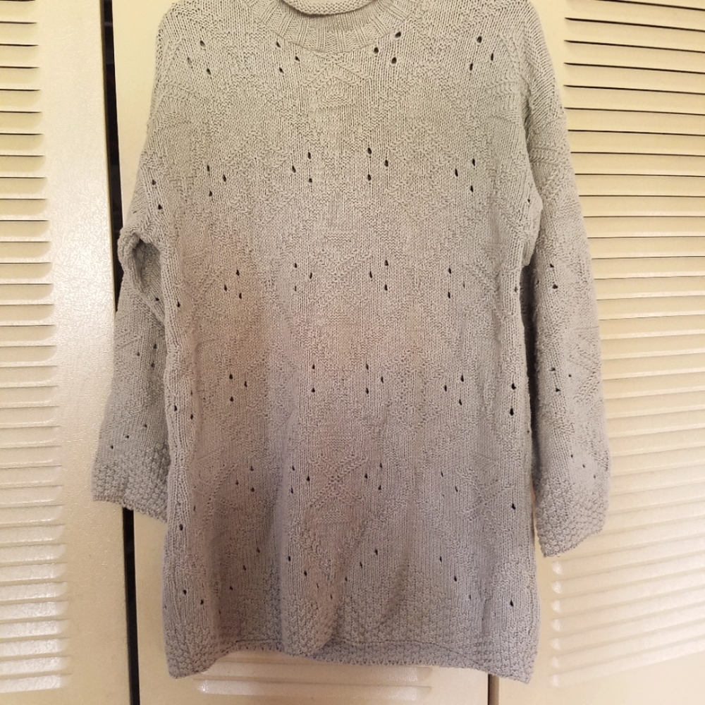 Avalin  sweater